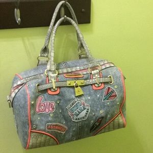 Nicole lee Athena handbag. Gently used 1 month.